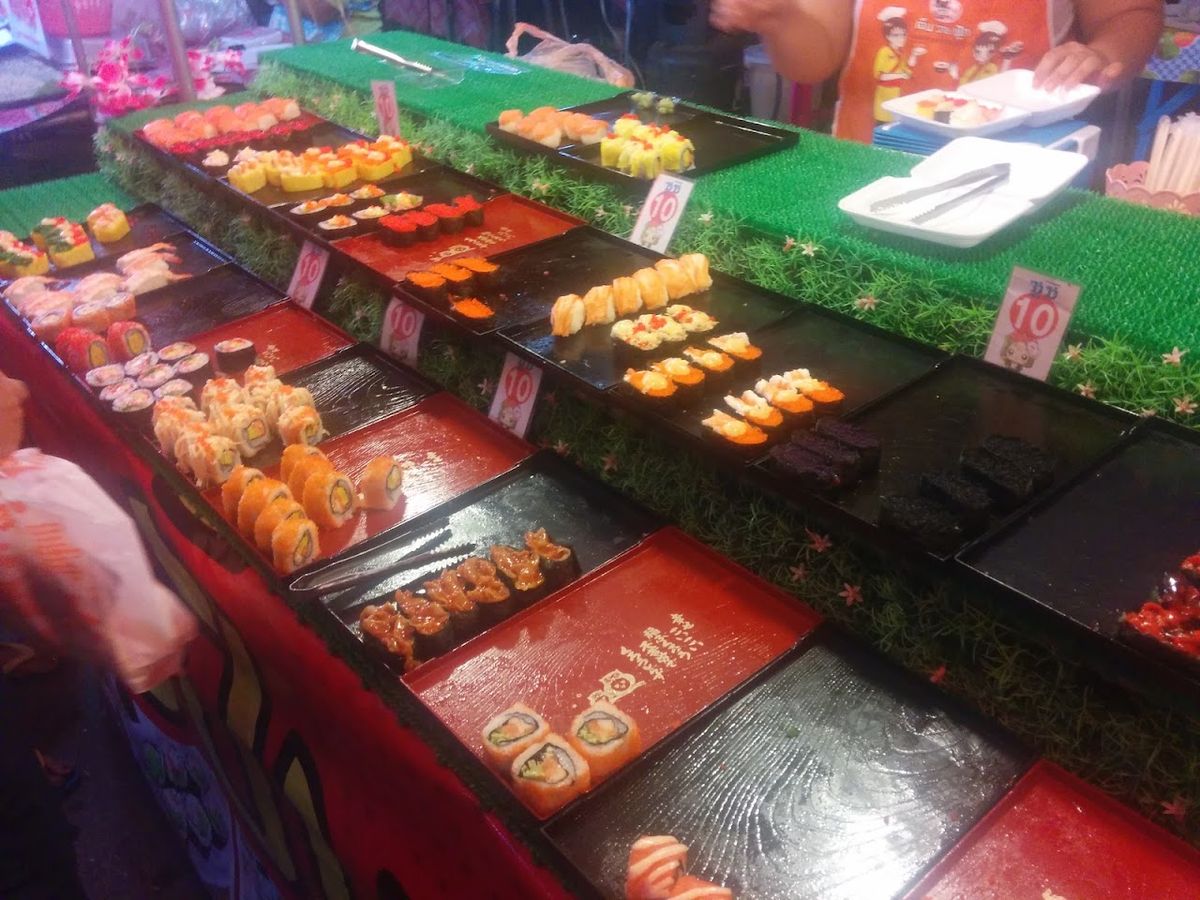 Ao Nang Wednesday Night Market photo 2