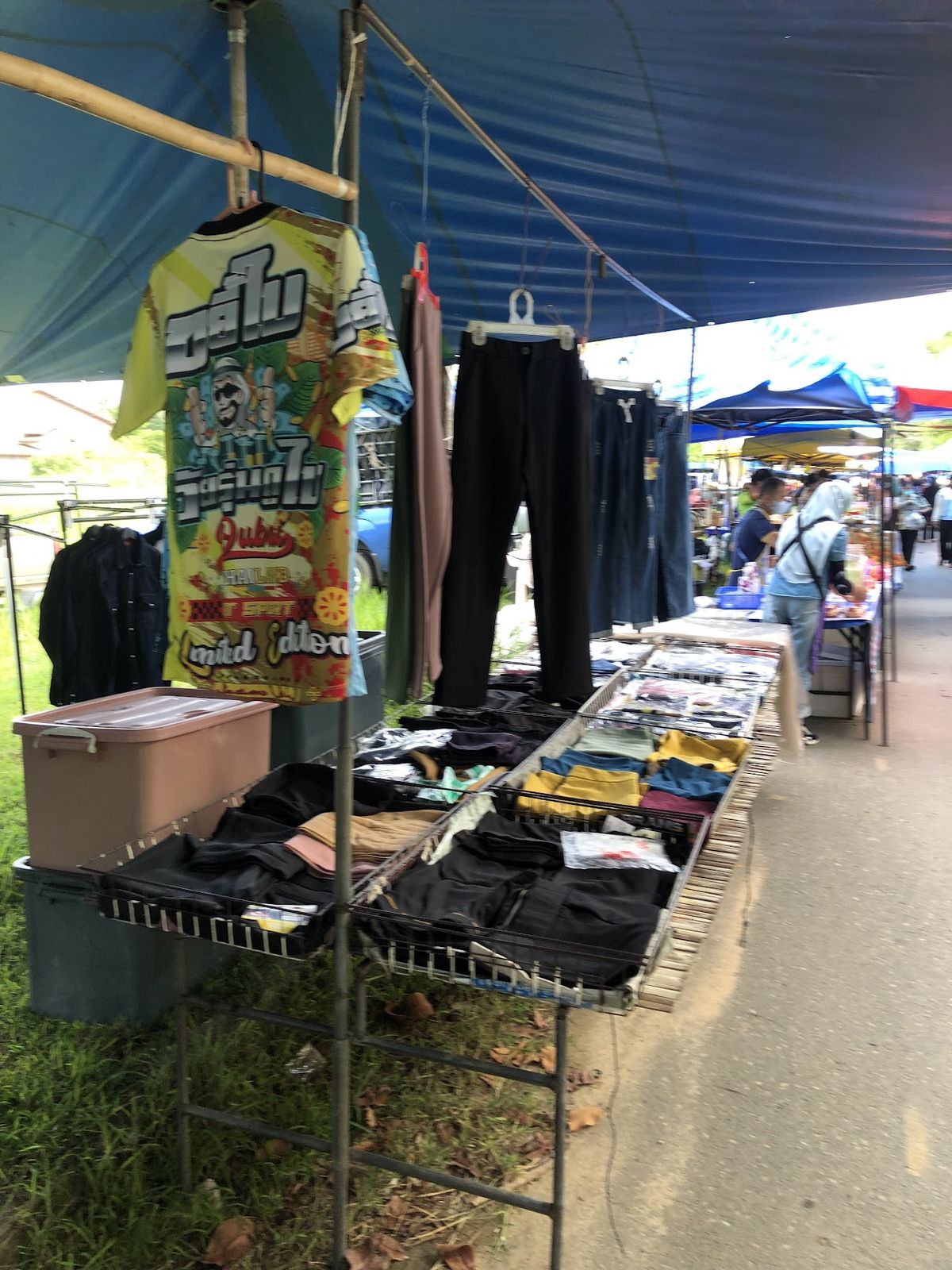 Ao Nang Wednesday Night Market, Krabi