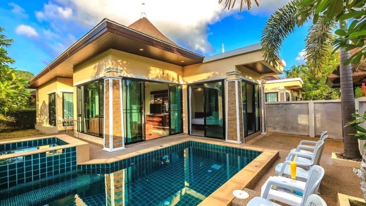 Aonang Oscar Pool Villa exterior in Ao Nam Mao