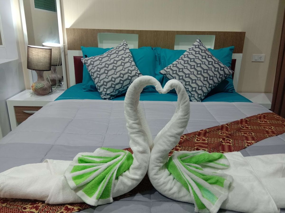 Condo pool and grounds in Krabi Town